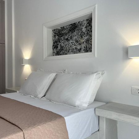 3 Bedroom House Included Free Car Rental Perissa  Exteriör bild